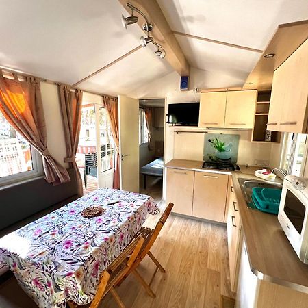 לידו דה ספינה Buona Mobile Homes On Camping Mare E Pineta מראה חיצוני תמונה
