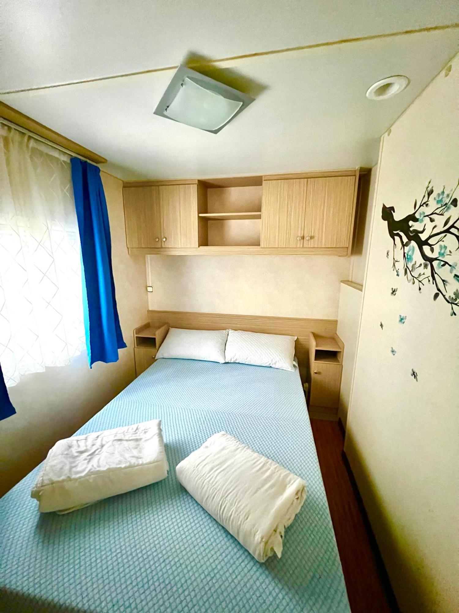 לידו דה ספינה Buona Mobile Homes On Camping Mare E Pineta מראה חיצוני תמונה